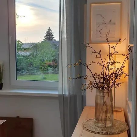 Janpartment I Grosszuegig I Wintergarten Mit Blick Ins Gruene I Garten I Highspeed Wlan I Ruhige Lage I 10 Min Vw-werk I Carport I Grosse Betten I 24h Check-in Lejlighed *