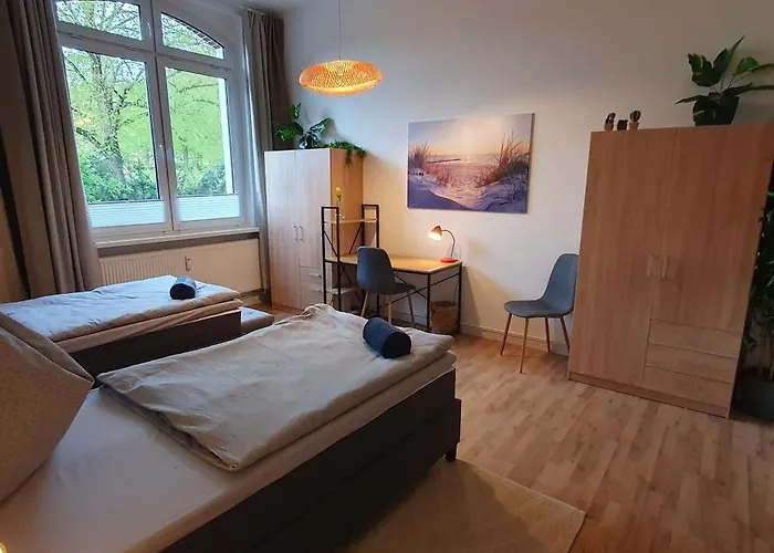 Janpartment - Geraeumig - W-lan - - Garten - Entspannung - Zentral - 10 Min Wv-werk - Carport - 24h Checkin Apartamento